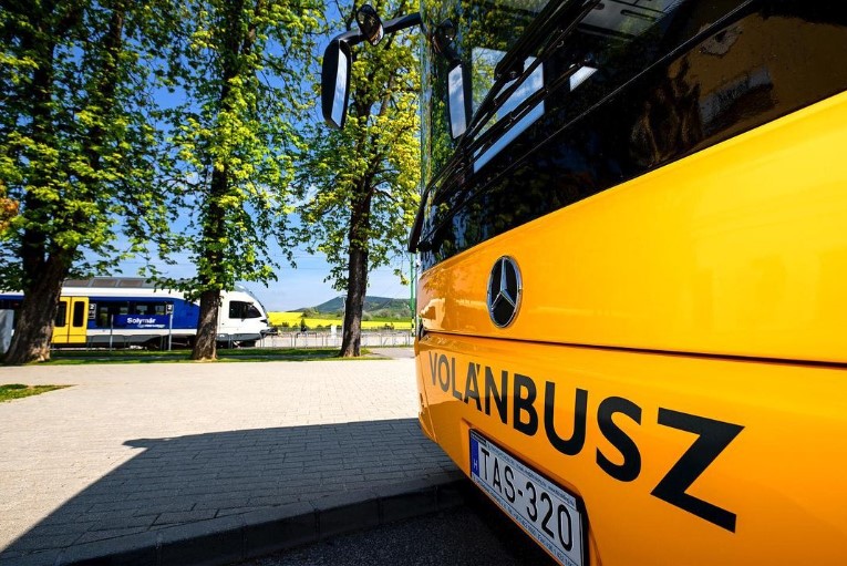 A B+N takarítja a Volánbusz járműveit