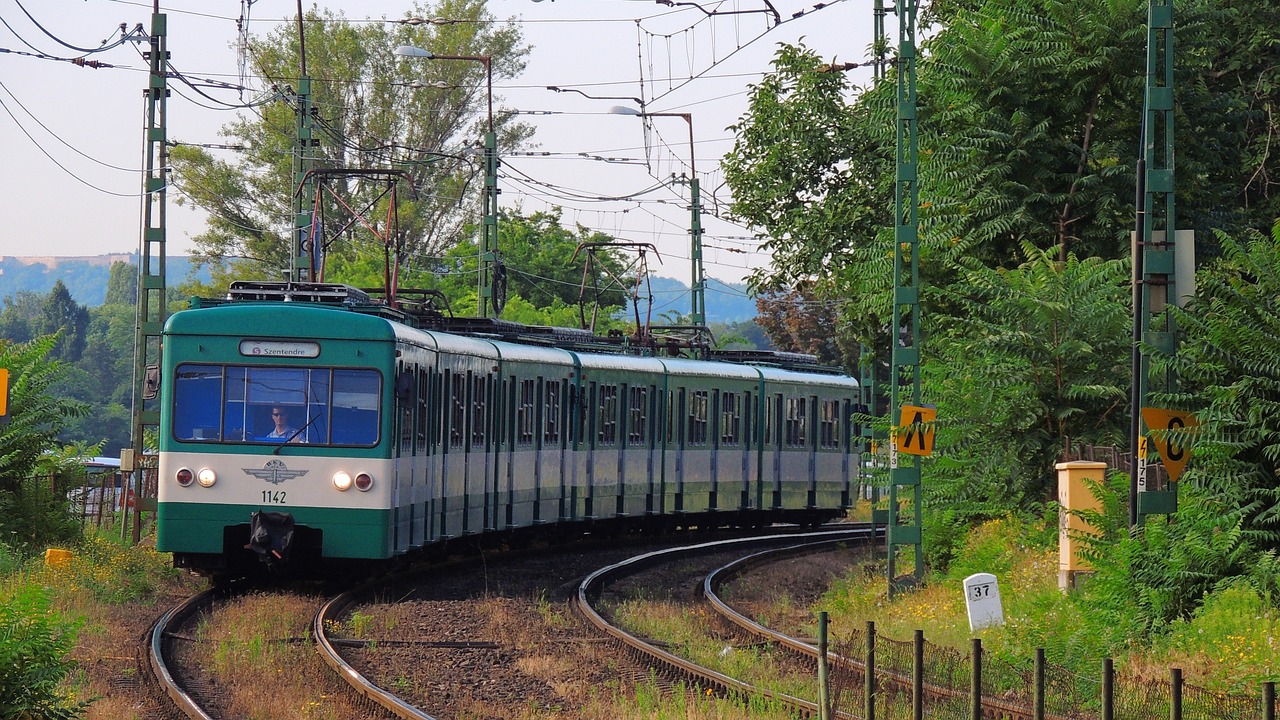 A HÉV teljes vonalán a B+N Referencia Zrt. végzi a takarítási szolgáltatást